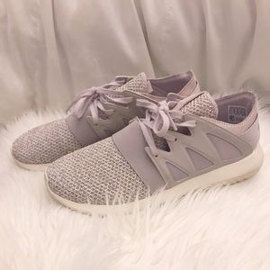 🦄Adidas Lavender Knit Shoes